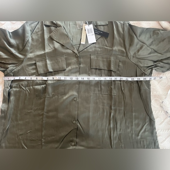 NEW! T Tahari Airflow Boxy Long Sleeve Camp Blouse Women’s Size 3X - Picture 14 of 15